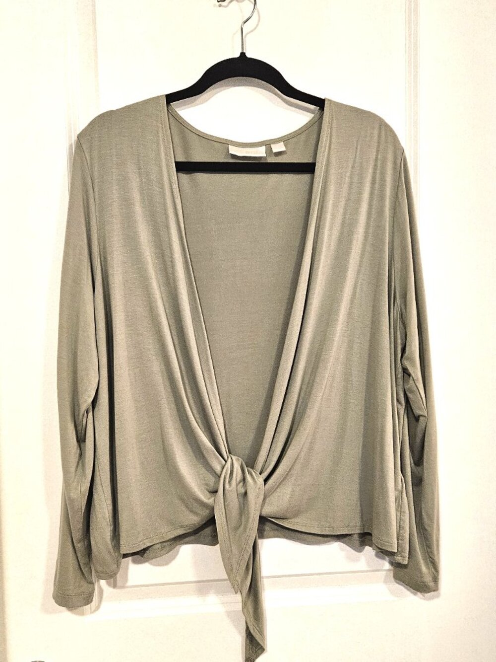 Belle by Kim Gravel Sage Green Tie Front Cardigan Top L Soft Stretch Boho